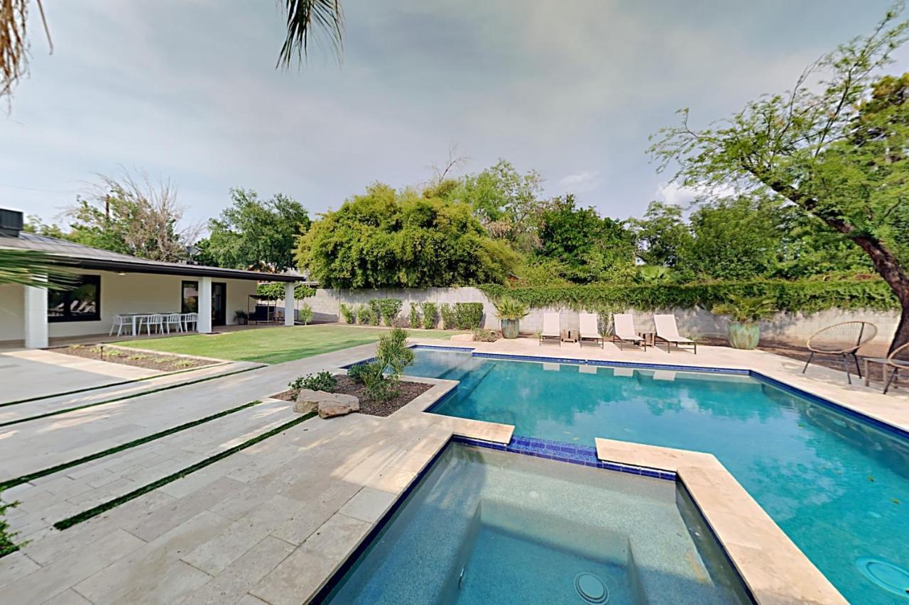 Sunscape Dreamhouse - Opulent Poolside Paradise Home Tempe Eksteriør bilde